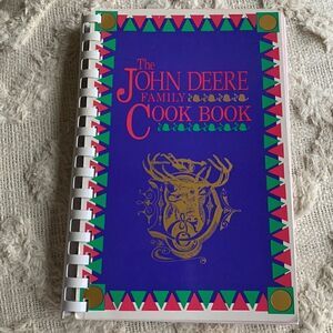 1991 The‎ John Deere Employee Family Recipe Cook Book Dubuque Works Iowa